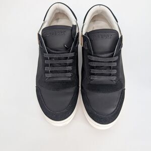 Burberry Men's Black Sneakers